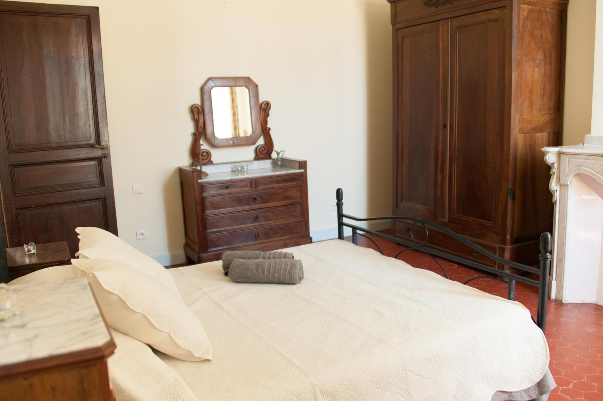 Maison Pelissier Bed And Breakfast With Sweeming Pool Cuxac-dʼAude Eksteriør billede