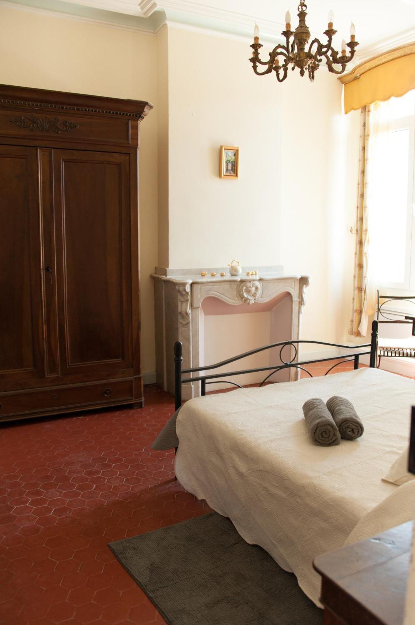 Maison Pelissier Bed And Breakfast With Sweeming Pool Cuxac-dʼAude Eksteriør billede