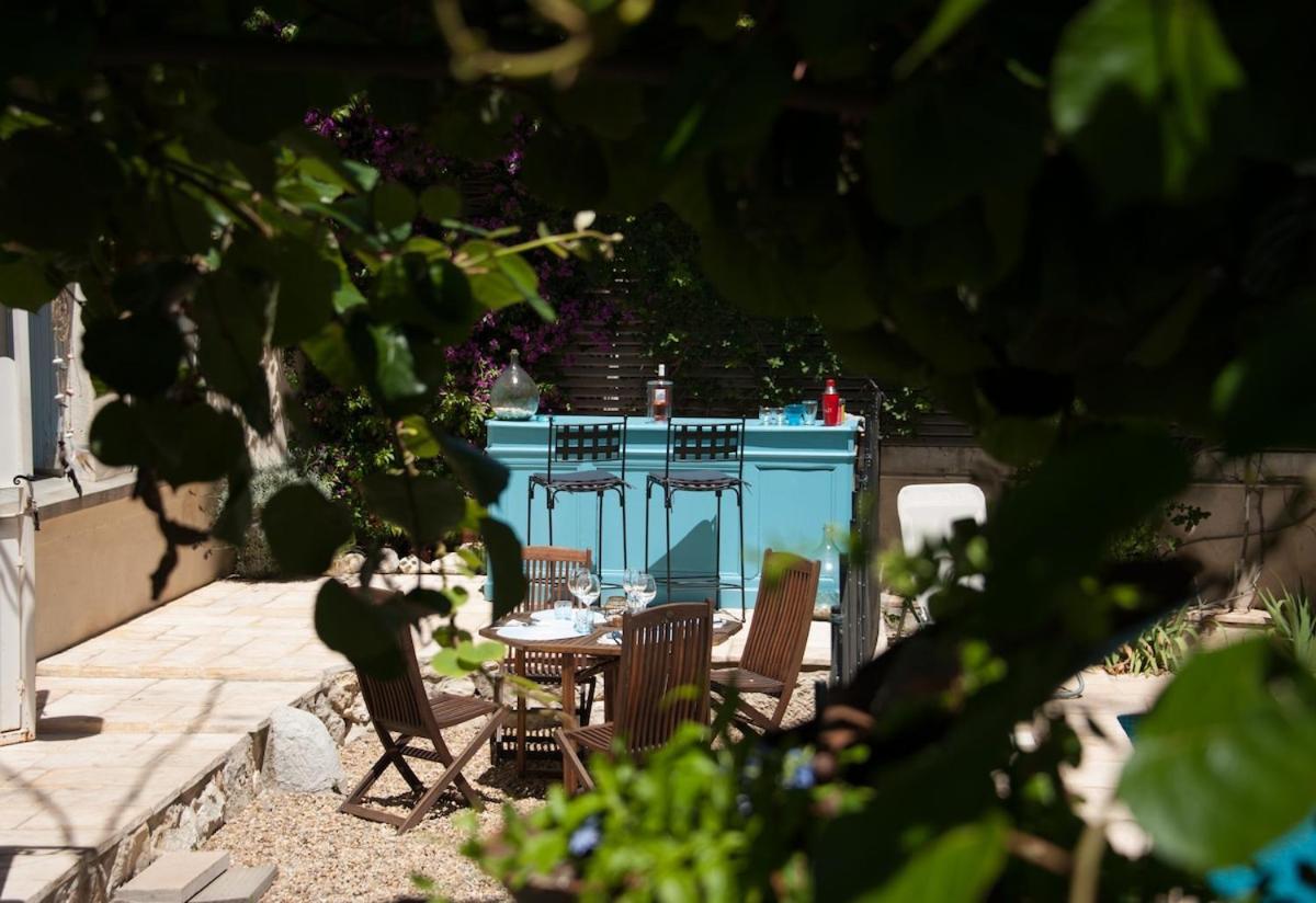Maison Pelissier Bed And Breakfast With Sweeming Pool Cuxac-dʼAude Eksteriør billede